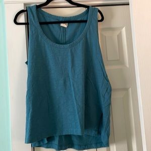 UpWest Woman’s Large Scoop Neck Tank Top